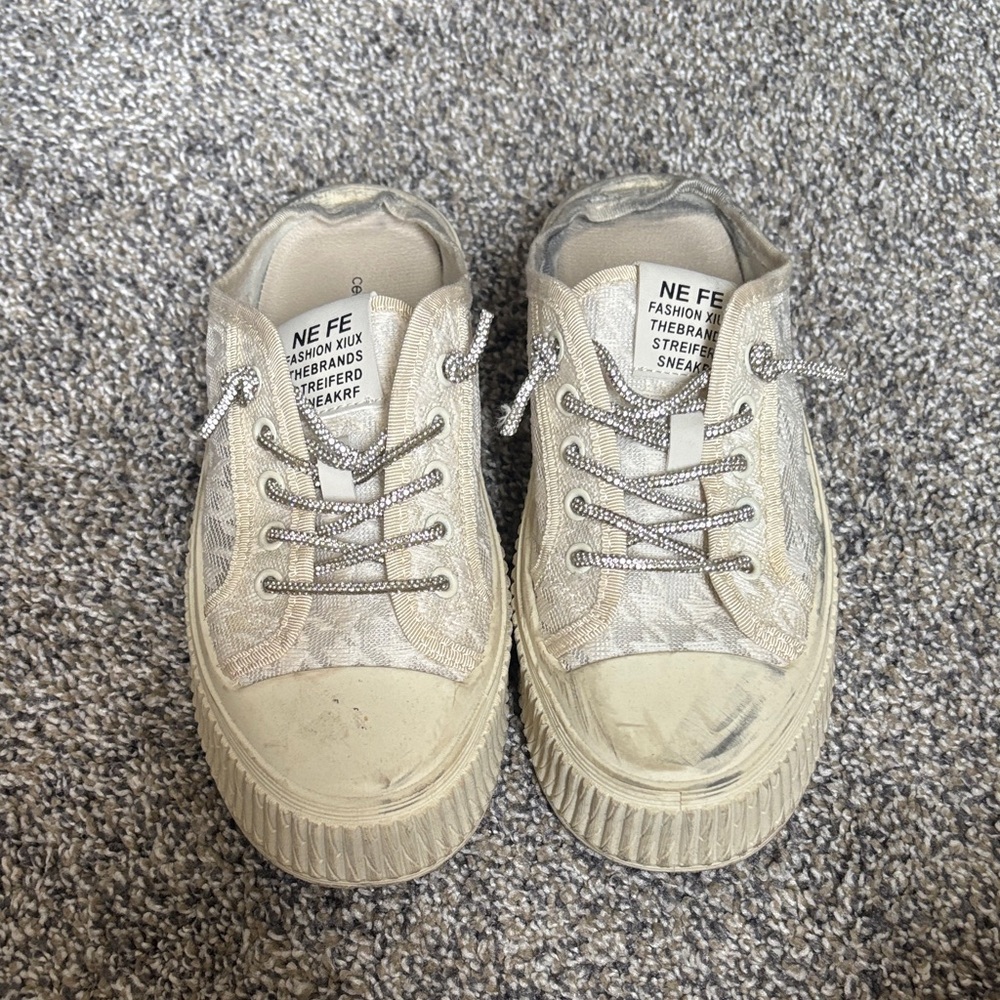 Beige Lace-Up Sneakers mules